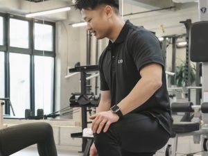 男性トレーナーによる指導風景