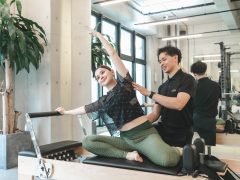 当ジムトレーナーによるピラティス指導